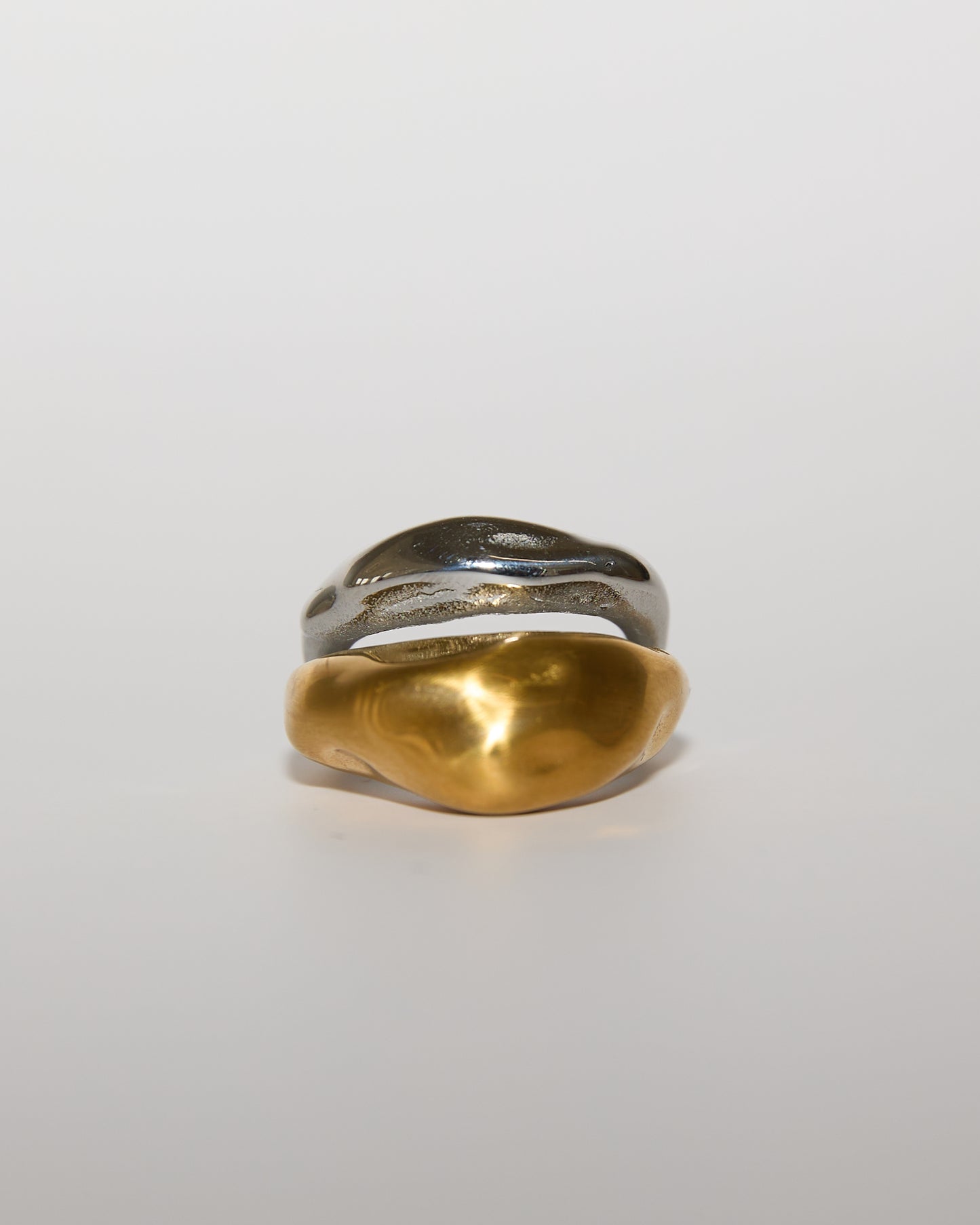 Ring 002
